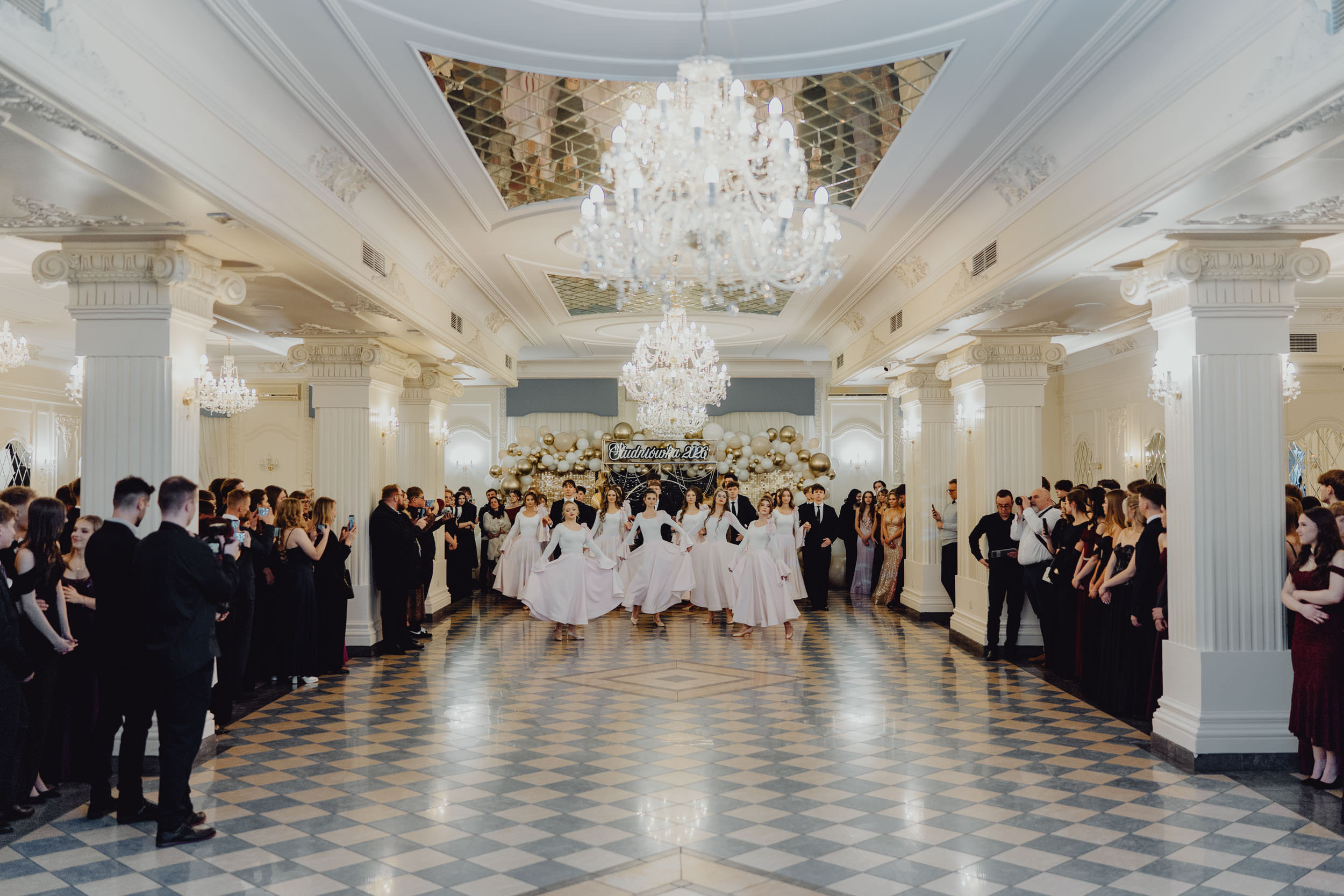 fotografia ze studniówki w Białymstoku